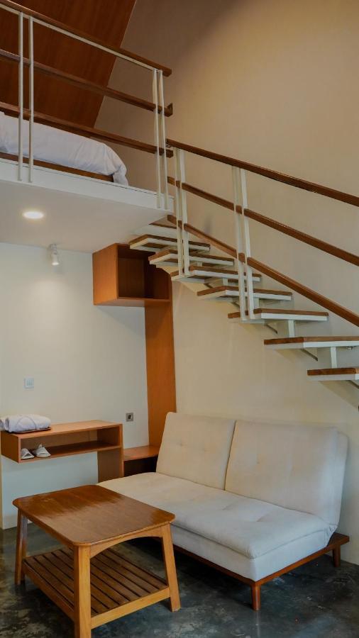 Smedi Coliving Hotel Yogyakarta Bagian luar foto