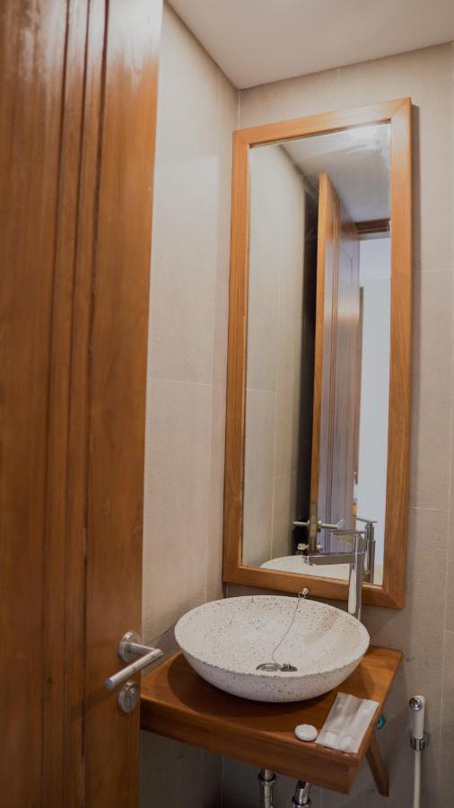 Smedi Coliving Hotel Yogyakarta Bagian luar foto