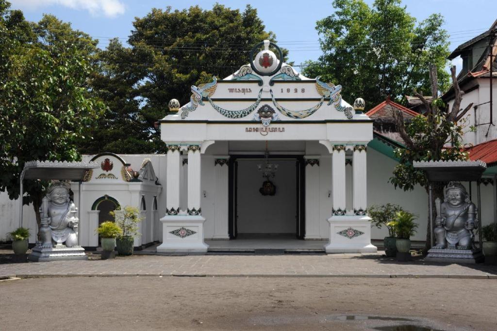 Smedi Coliving Hotel Yogyakarta Bagian luar foto